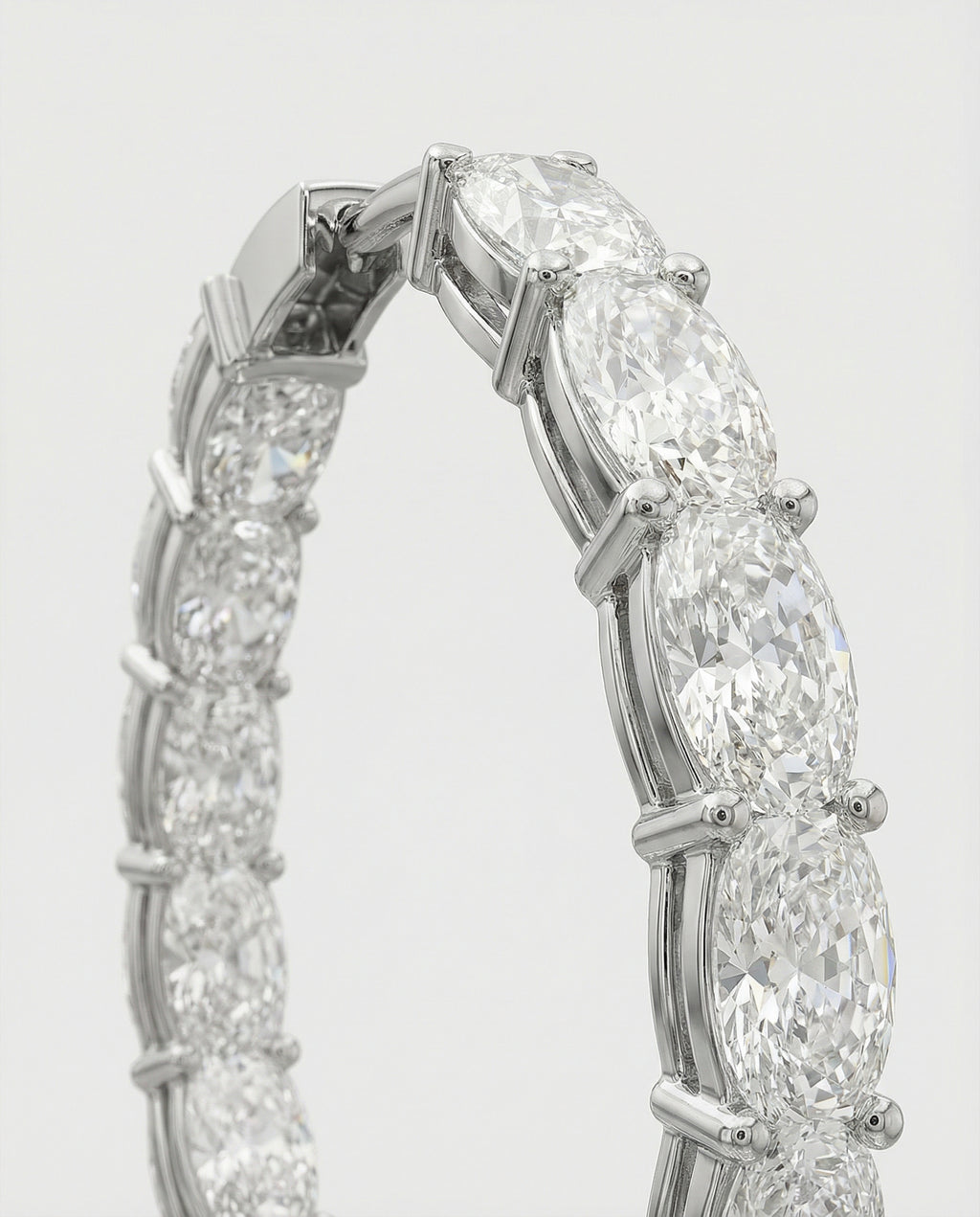 The Ast Radiance Oval Hoops - White Gold