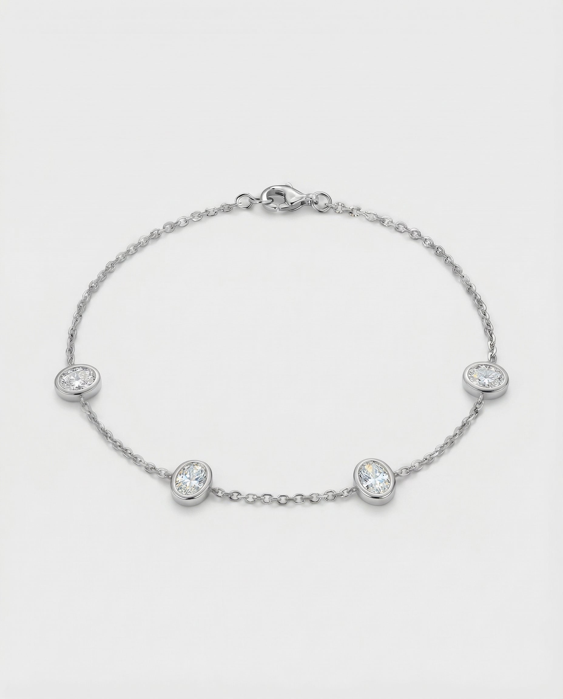 Aura Oval Station Bracelet - White Gold