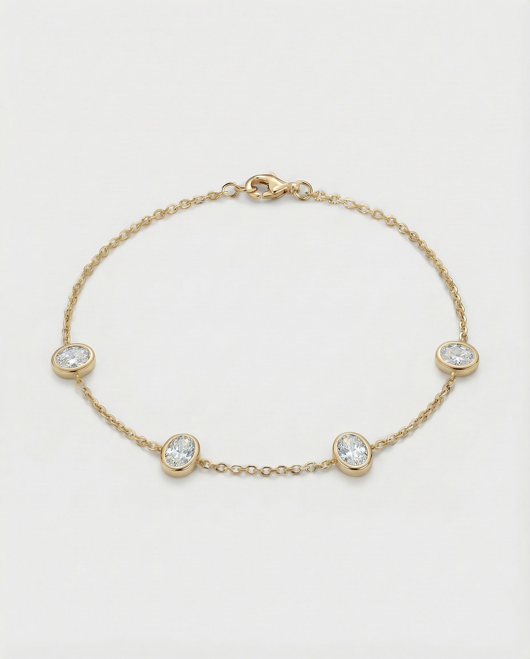 Aura Oval Station Bracelet - Yellow Gold