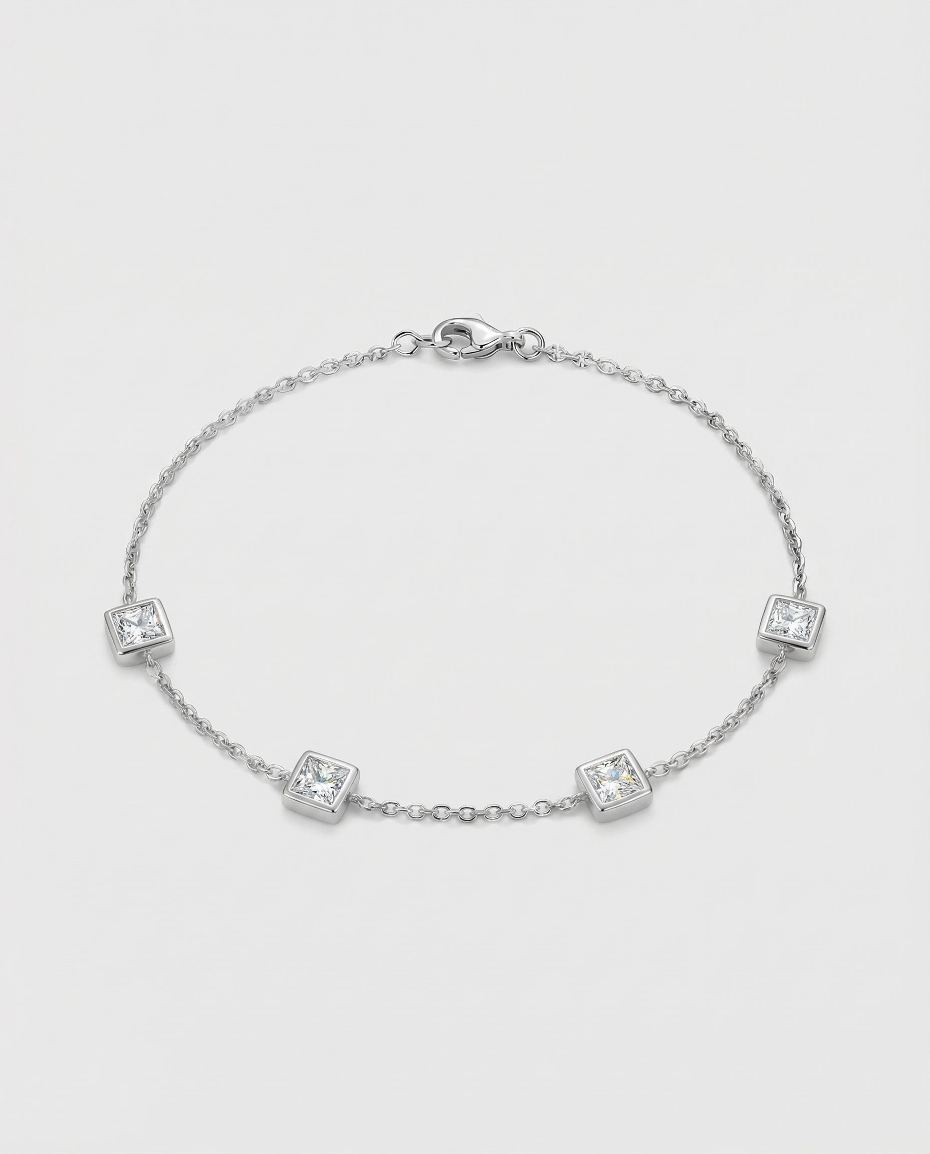 Ast Ethereal Station Bracelet - White Gold