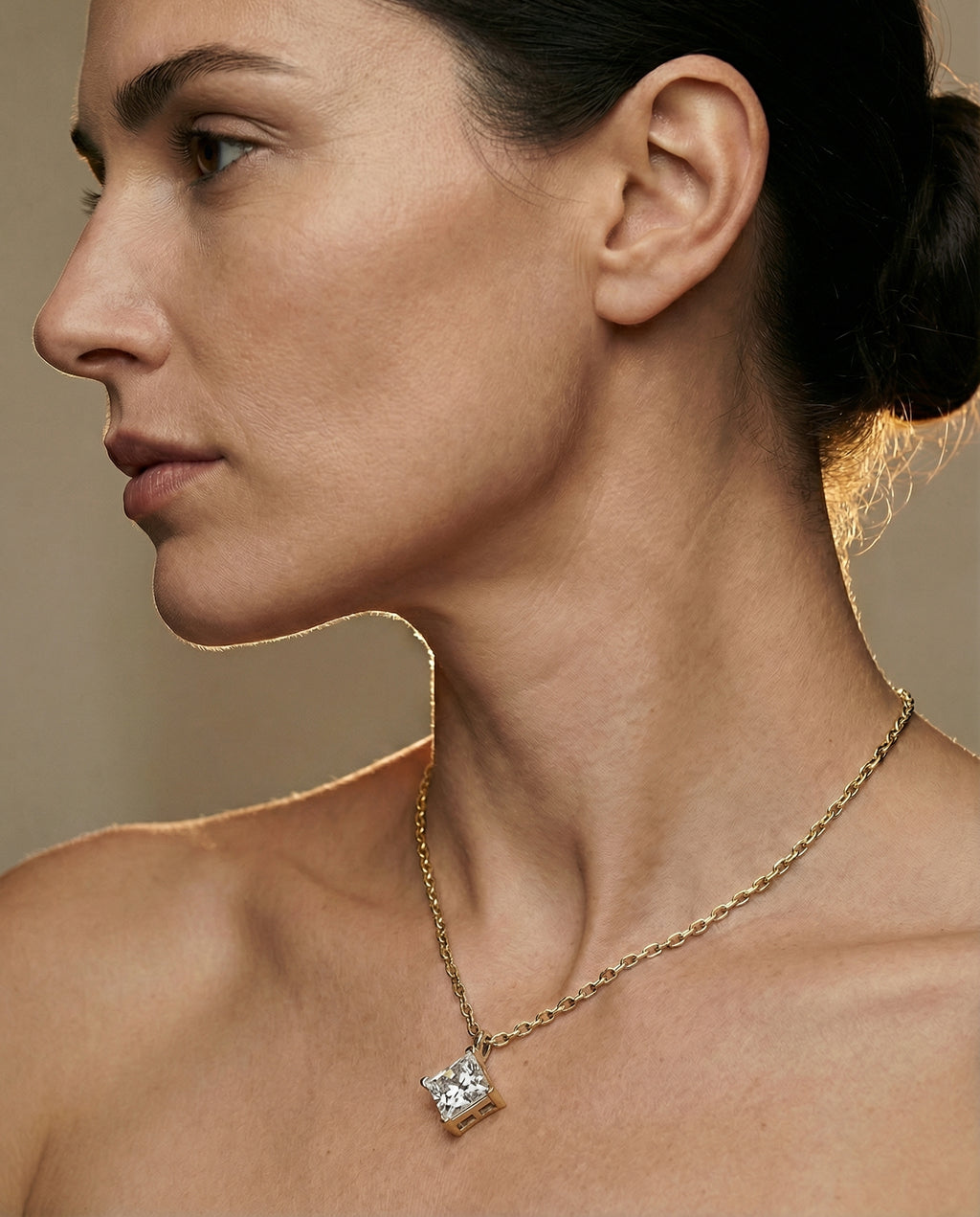 Nova Star Pendant - Yellow Gold