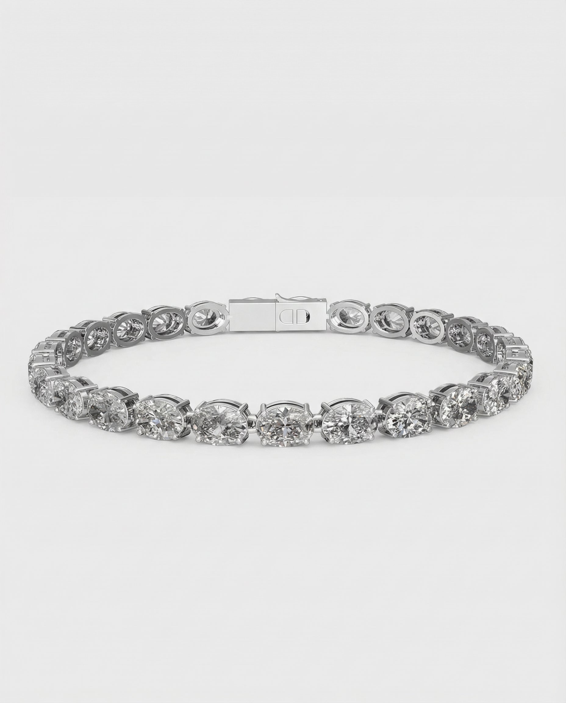 The Ast Horizon Oval Bracelet - White Gold