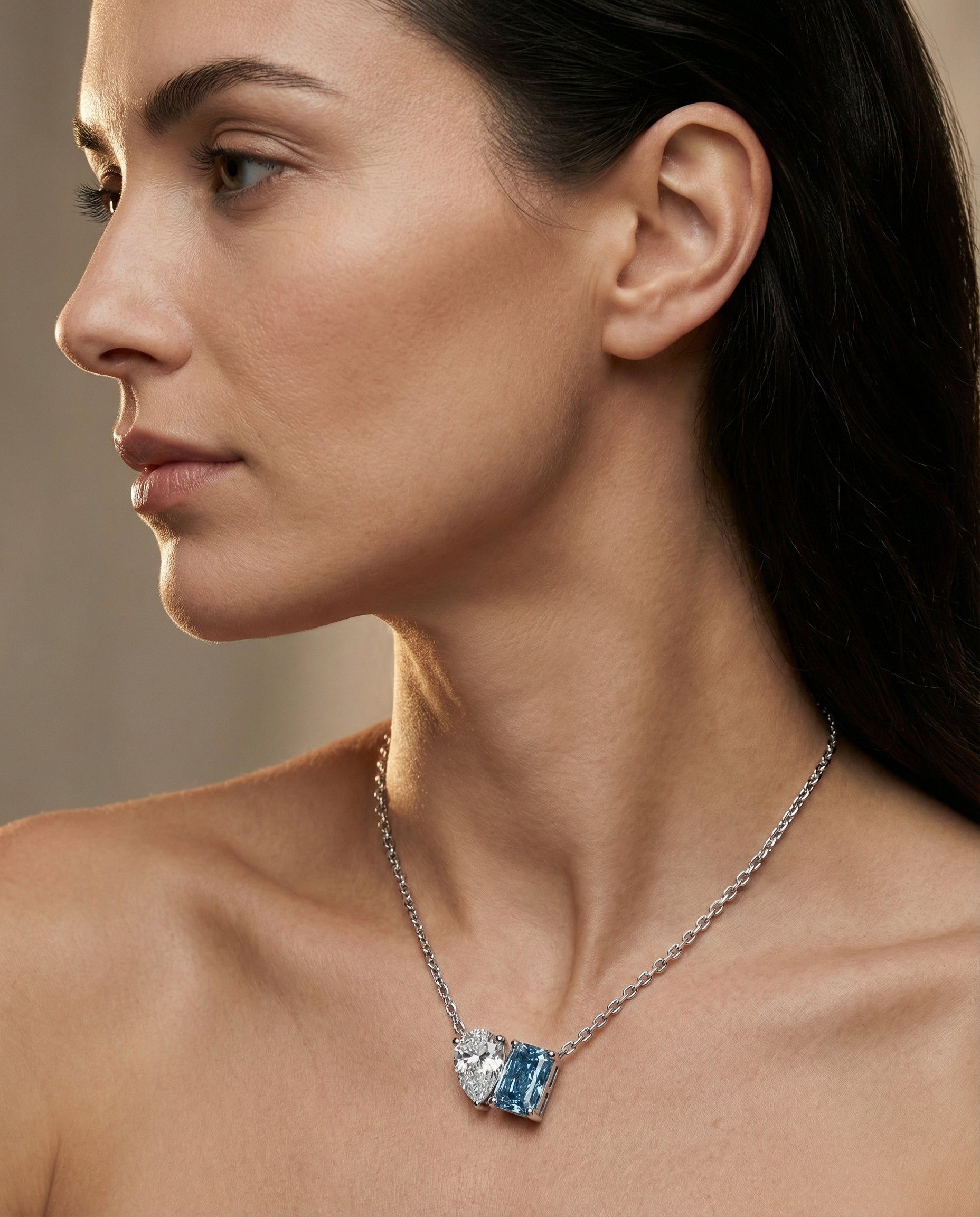 Oceanic Embrace Pendant - White Gold
